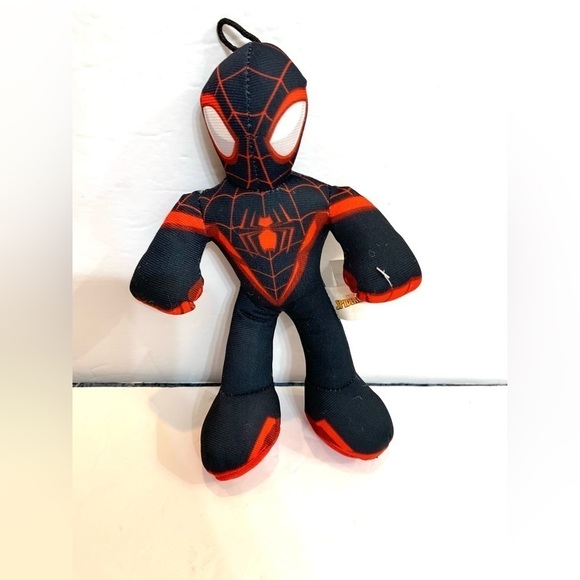 Marvel Black Spiderman 8" plush Good Stuff Miles Morales black & red - Picture 1 of 3